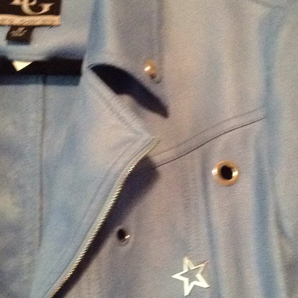 Light weight jacket - Picture 3 of 3